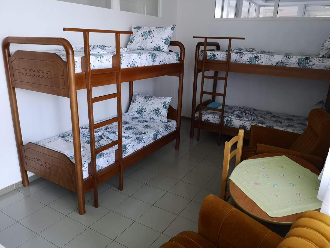 Kruja Hostel Zewnętrze zdjęcie